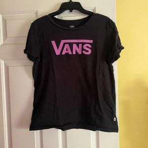 Size L. Woman’s tee. Skater shirt